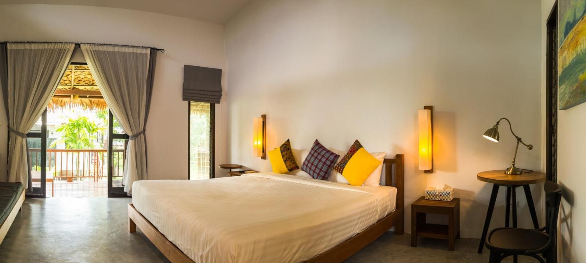 Ocean Breeze Bungalow Triple