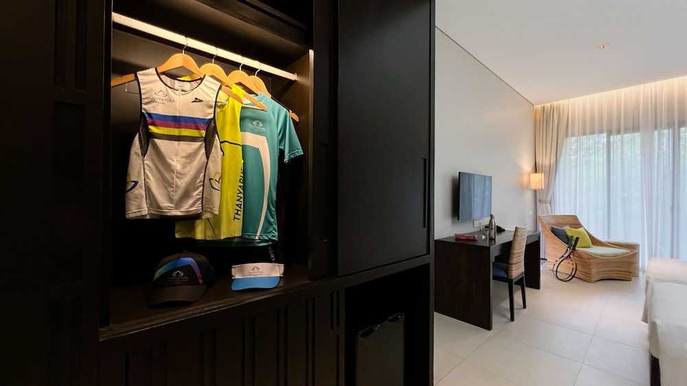 Thanyapura Sports & Health Resort Deluxe Room 4