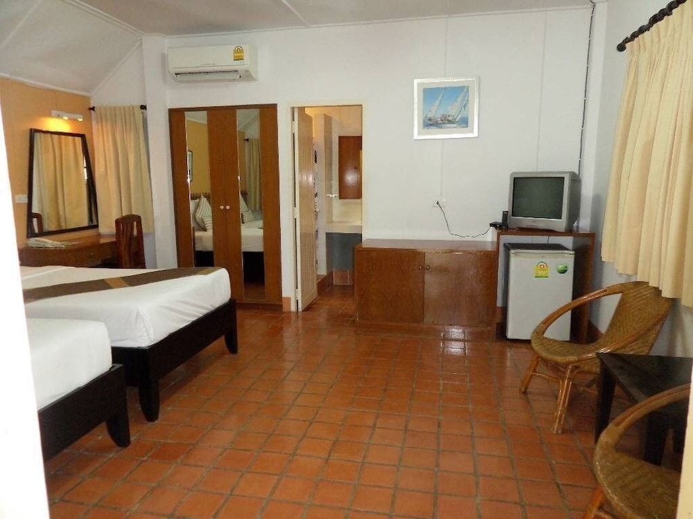 Lawana Escape Beach Resort Premium Bungalow 12