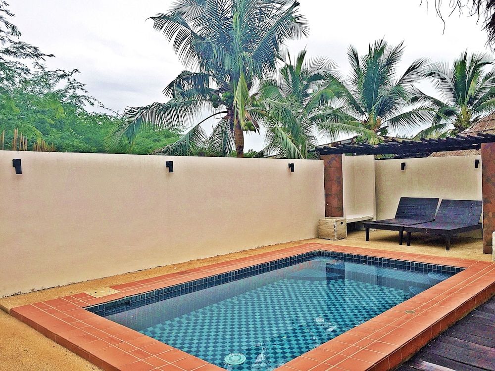 Lawana Escape Beach Resort Deluxe Private Pool Villa 6
