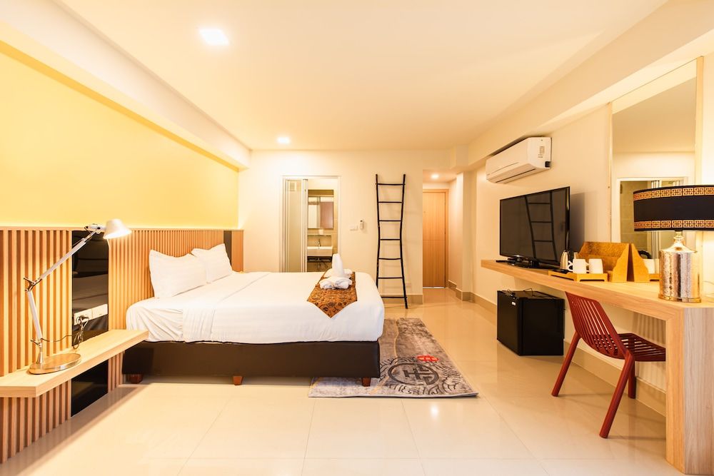 Deluxe Room (Non-smoking)