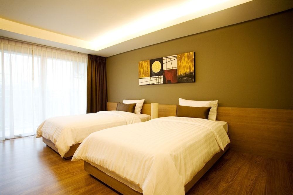 Superior Studio, 2 Twin Beds