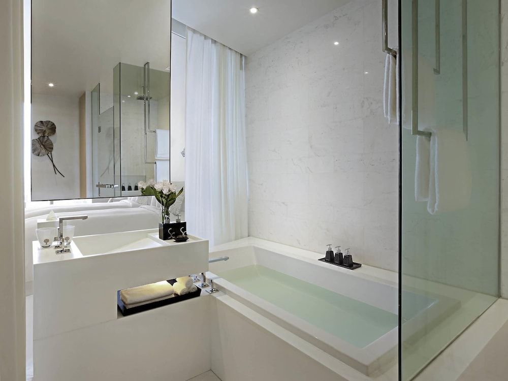 SO/ Bangkok Twin Room, 2 Twin Beds (SO Cozy) 3