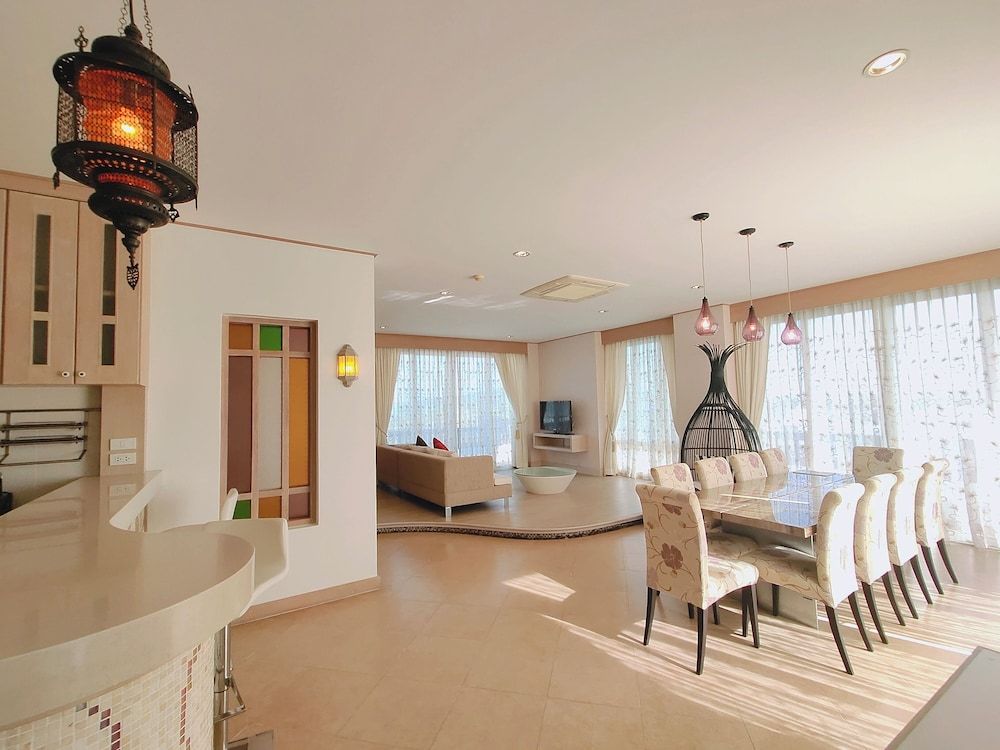 undefined Ratana Apart Hotel at Chalong 2