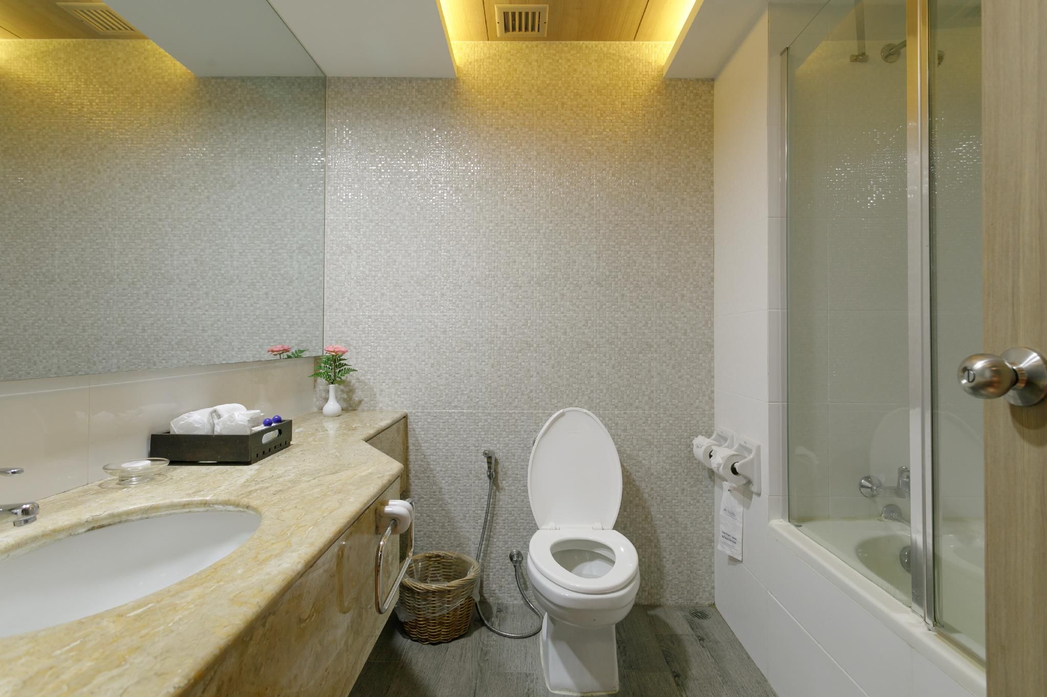 undefined Amora Tapae Hotel 10