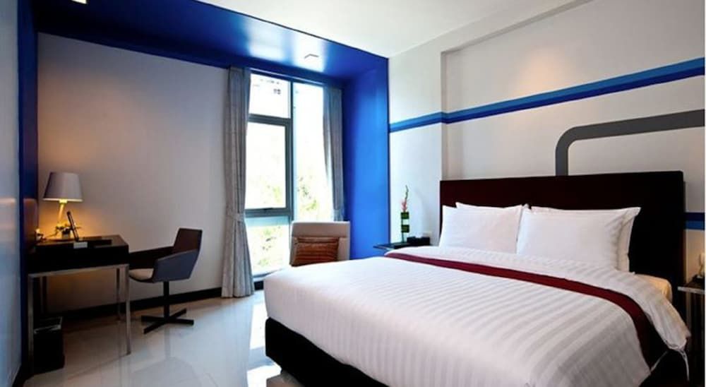FX Hotel Metrolink Makkasan Deluxe Room 3