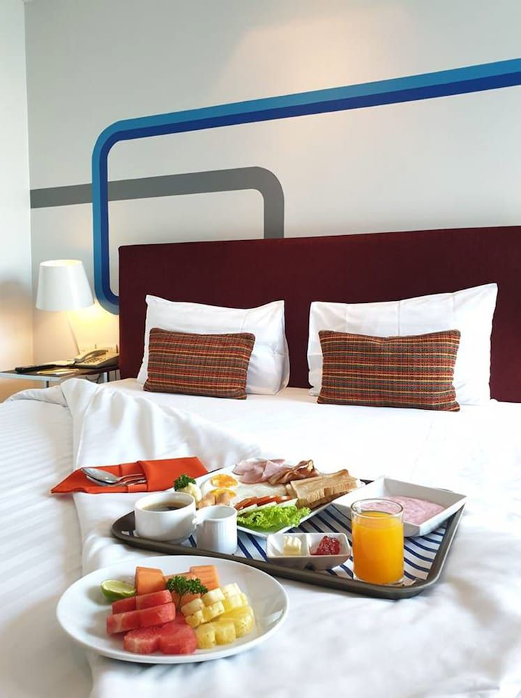 FX Hotel Metrolink Makkasan Deluxe Room 5