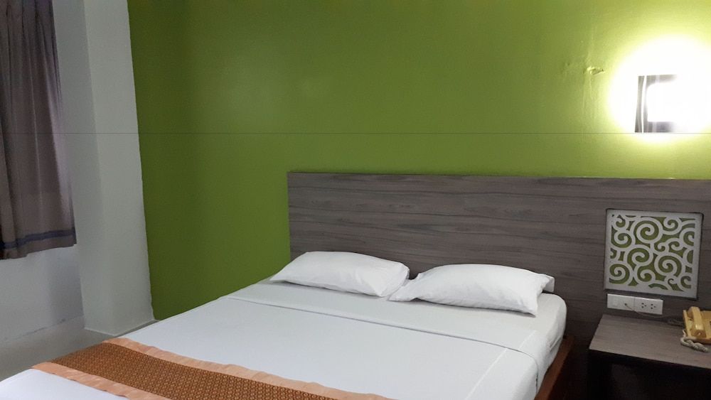 Premier Room