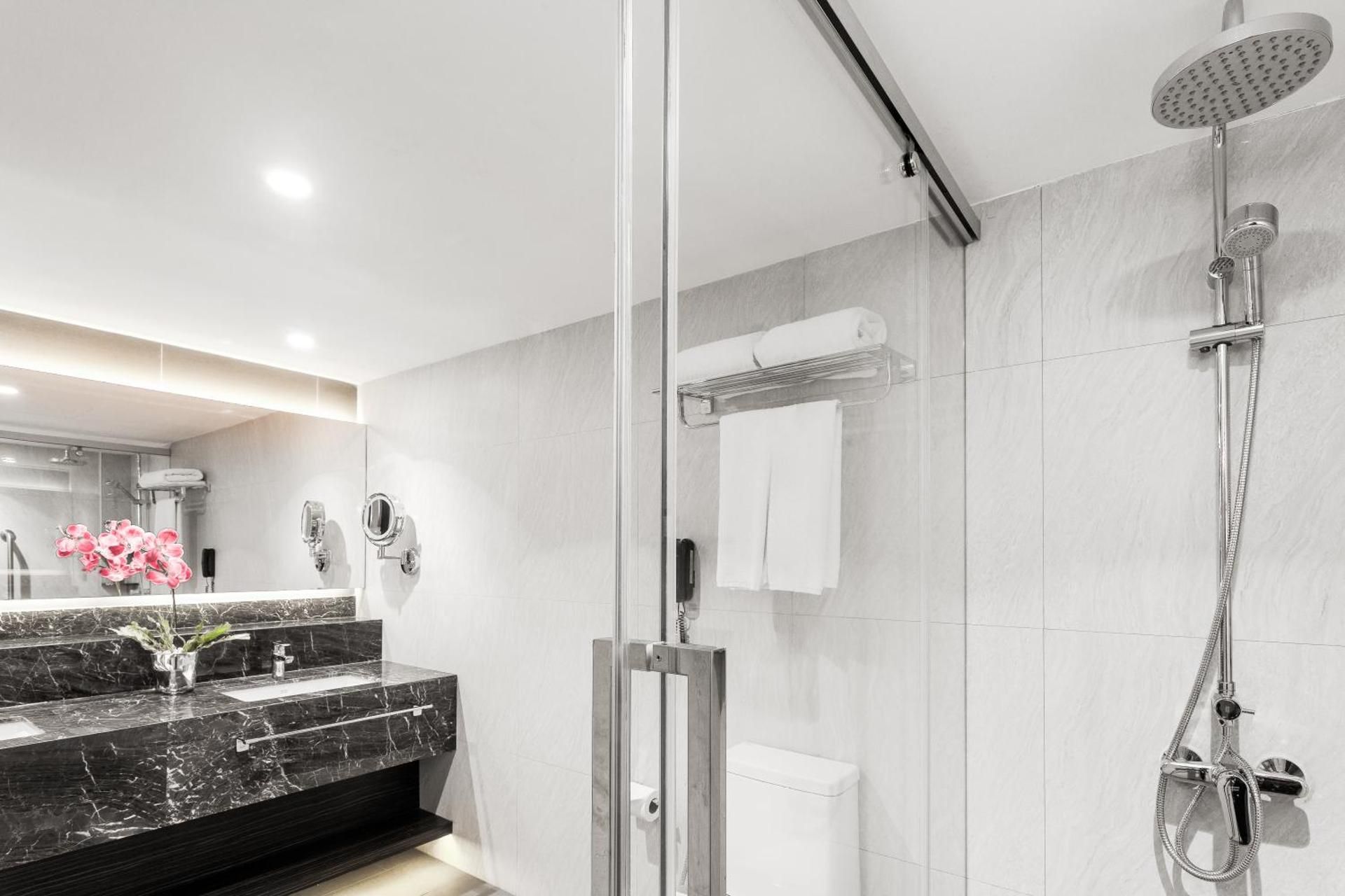 undefined Avani Ratchada Bangkok Hotel 8