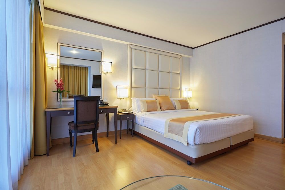 undefined The Four Wings Hotel Bangkok 9