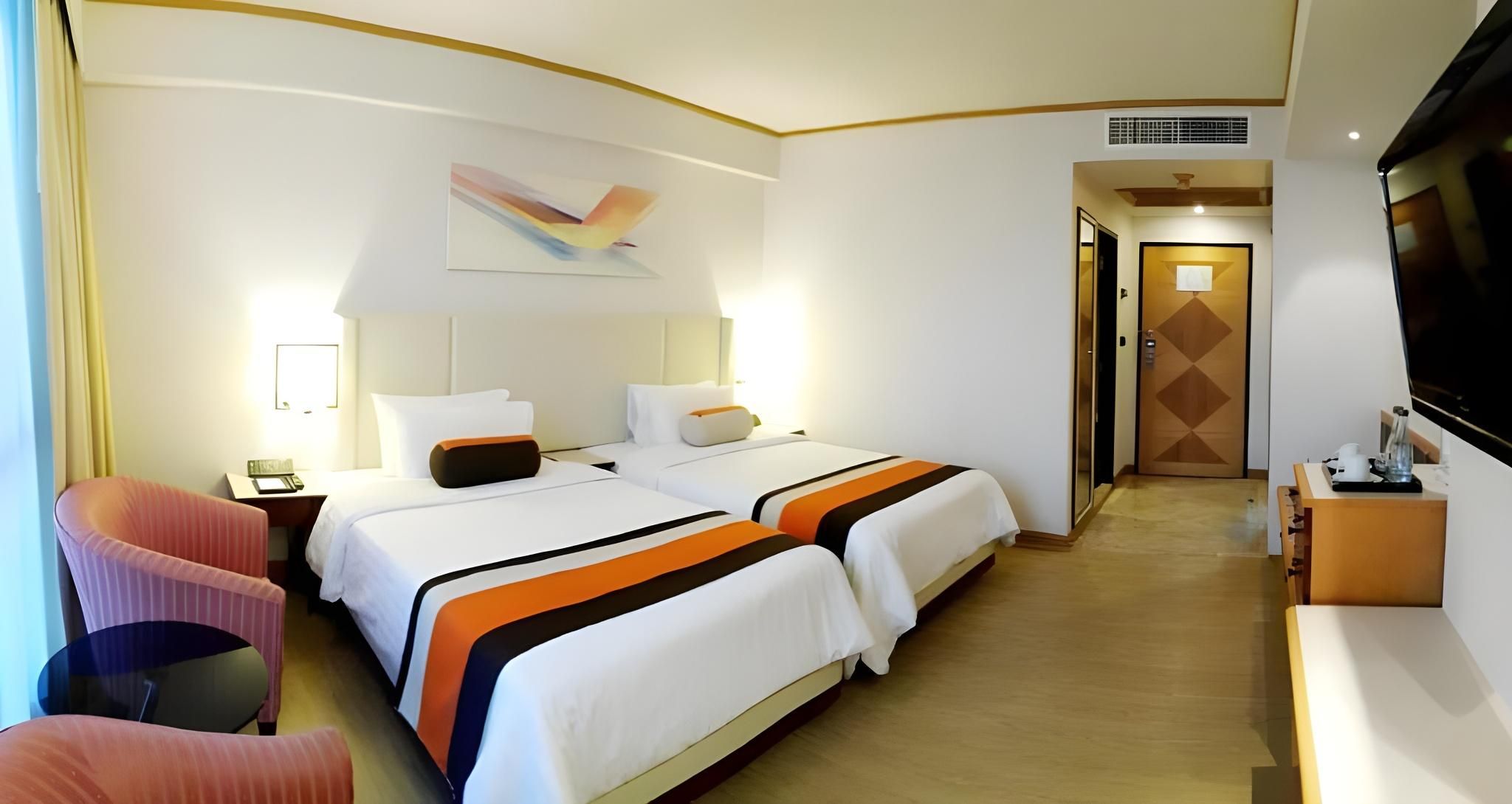 The Four Wings Hotel Bangkok Superior Room Double or Twin 12