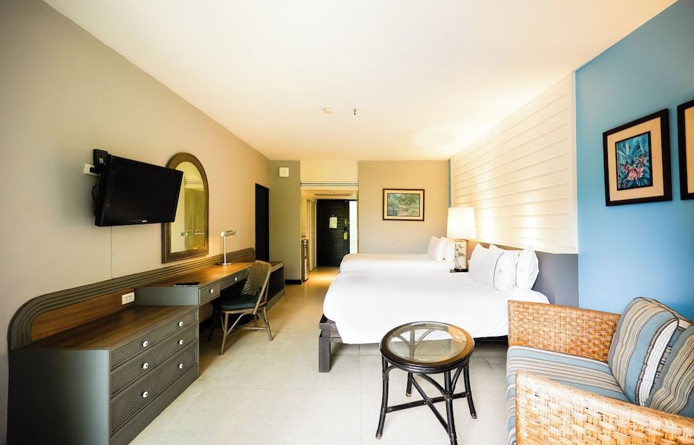 Tropical Superior (No View) Twin bed