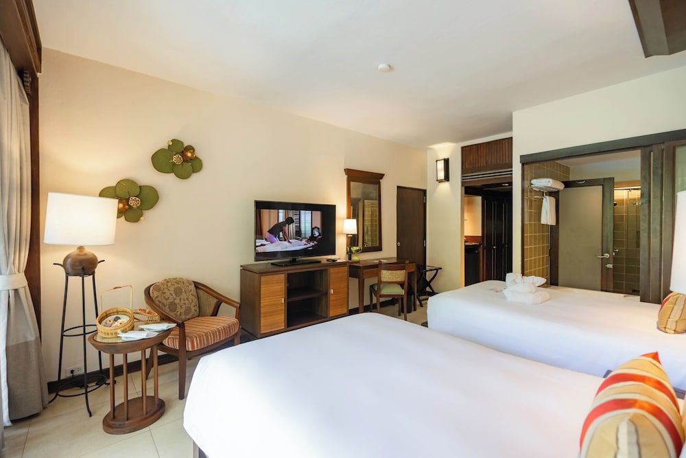 SIAM BAYSHORE RESORT PATTAYA Tropical Deluxe Garden Twin Bed 2
