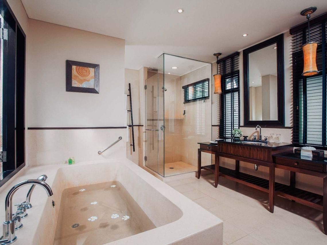 Penthouse Villa King