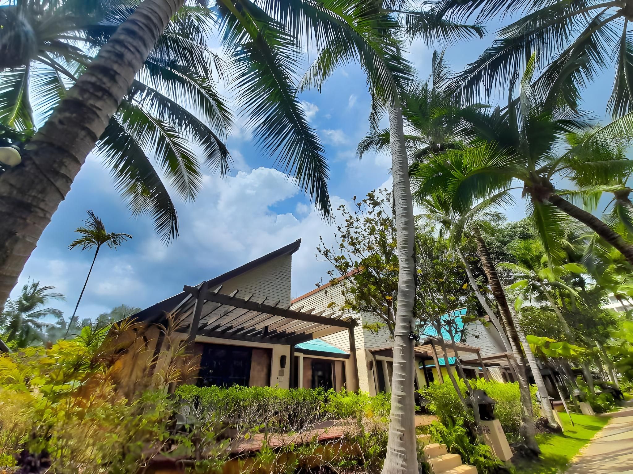 undefined Paradox Resort Phuket 7