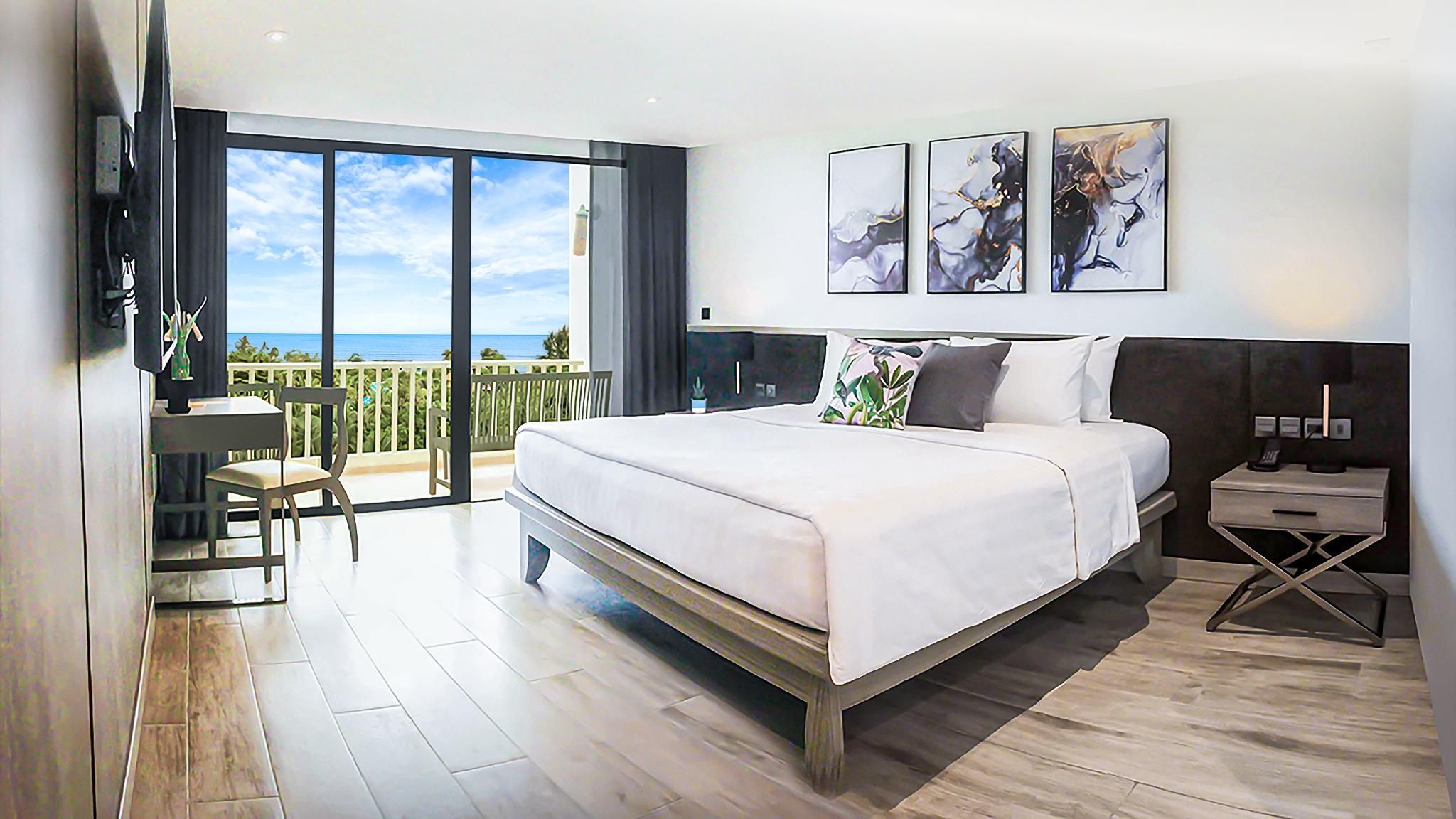 Paradox Sea View King Room