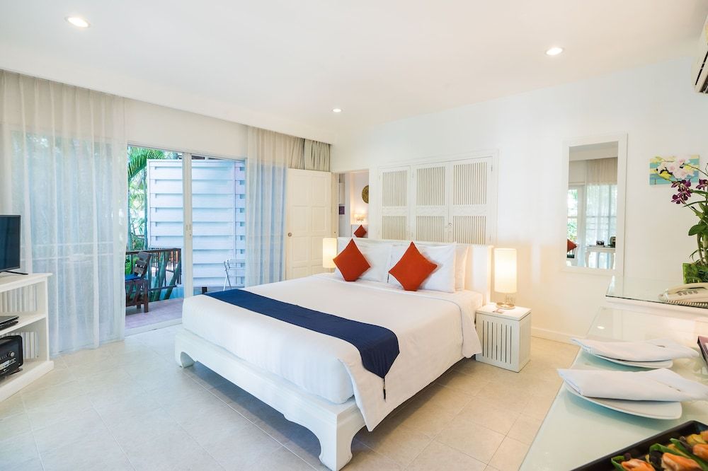 undefined Laksasubha Hua Hin