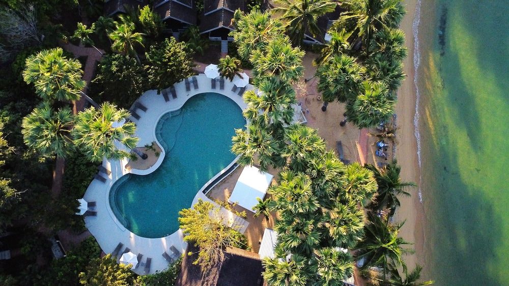 undefined Paradise Beach Resort Samui