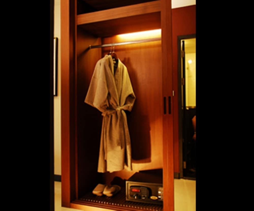 undefined Ziniza The Boutique Service Apartment 8