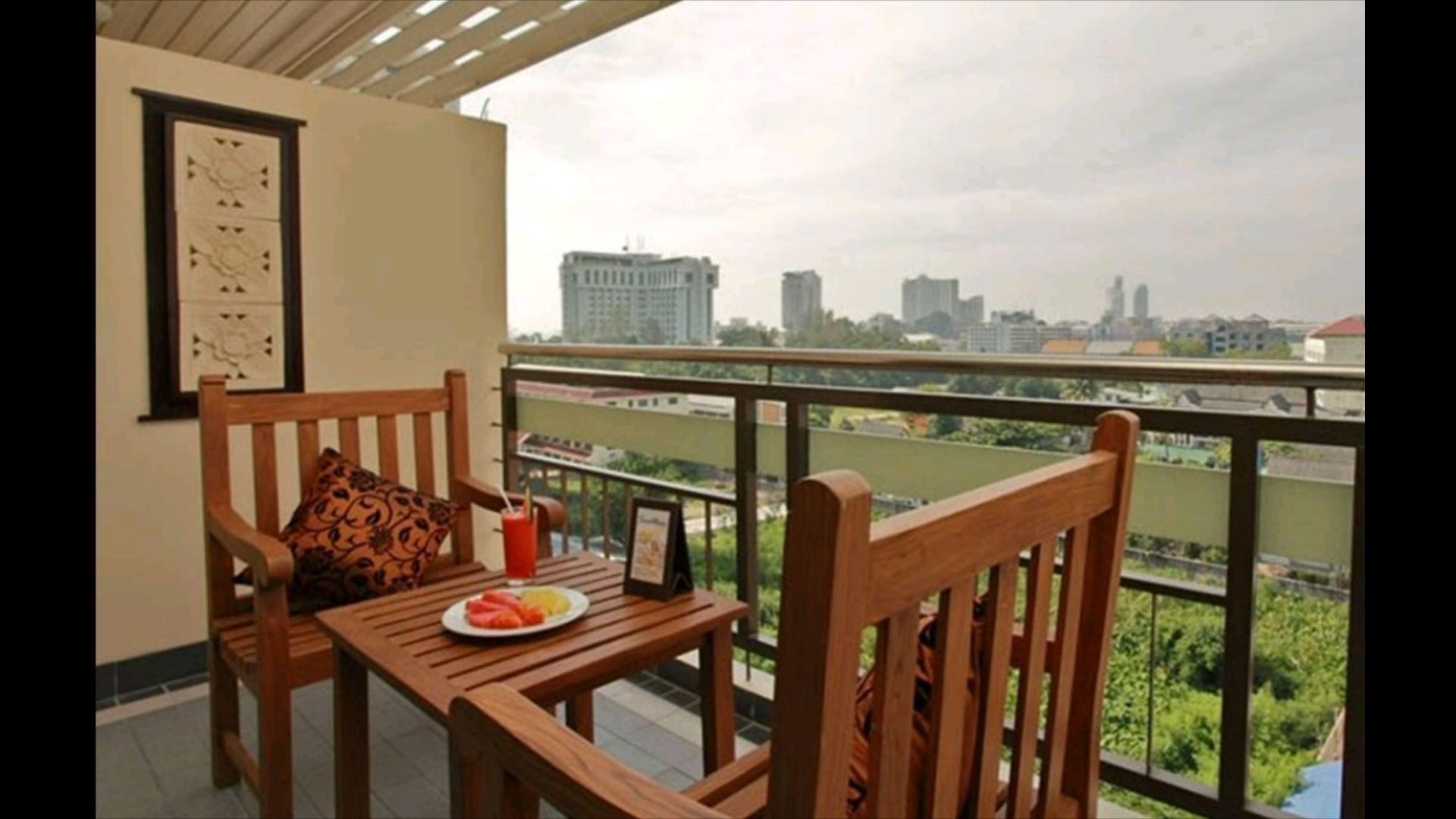 2 Bedroom Family Suite