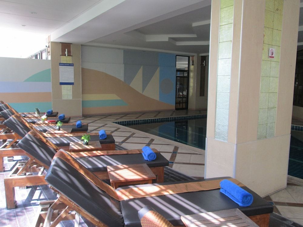 undefined Pattaya Loft Hotel 10