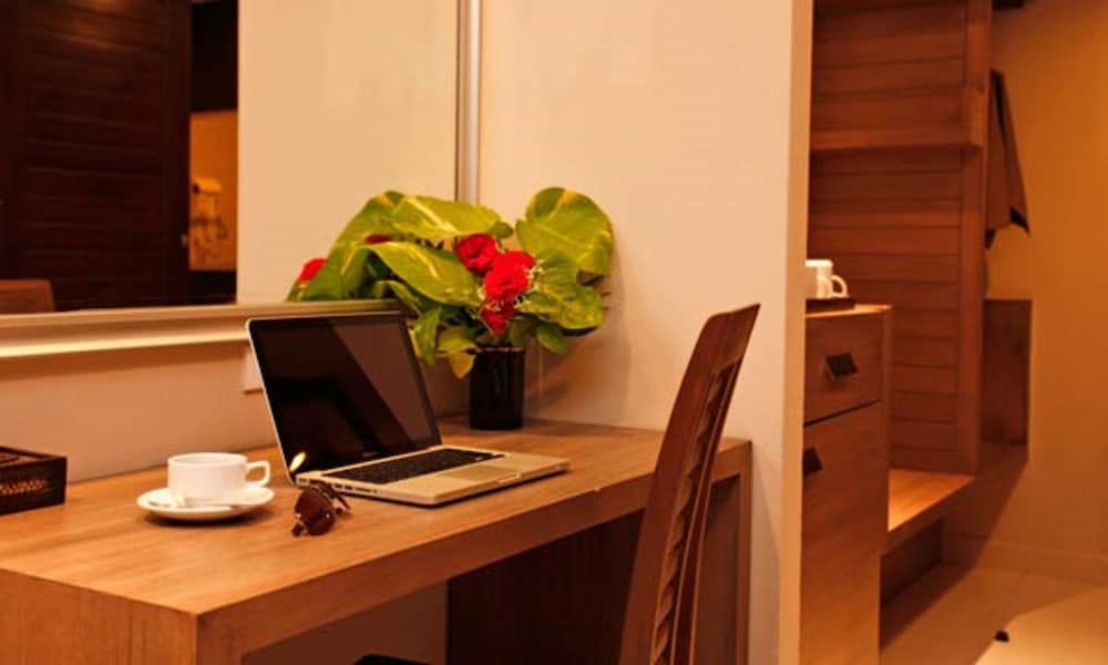 Pattaya Loft Hotel Superior Double or Twin Room 8