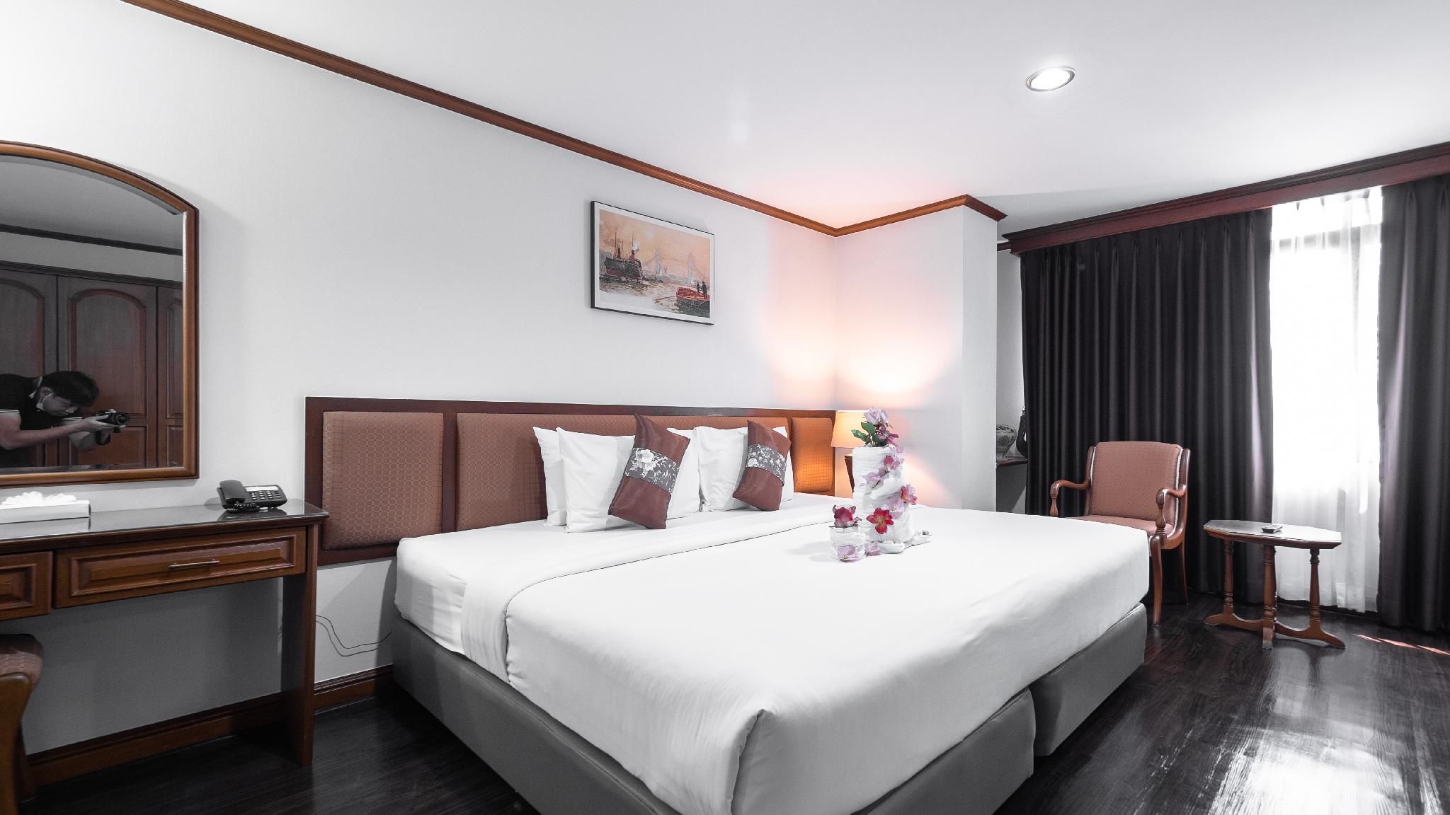 undefined Yellow Ribbon Hills, Boutique Suites 9