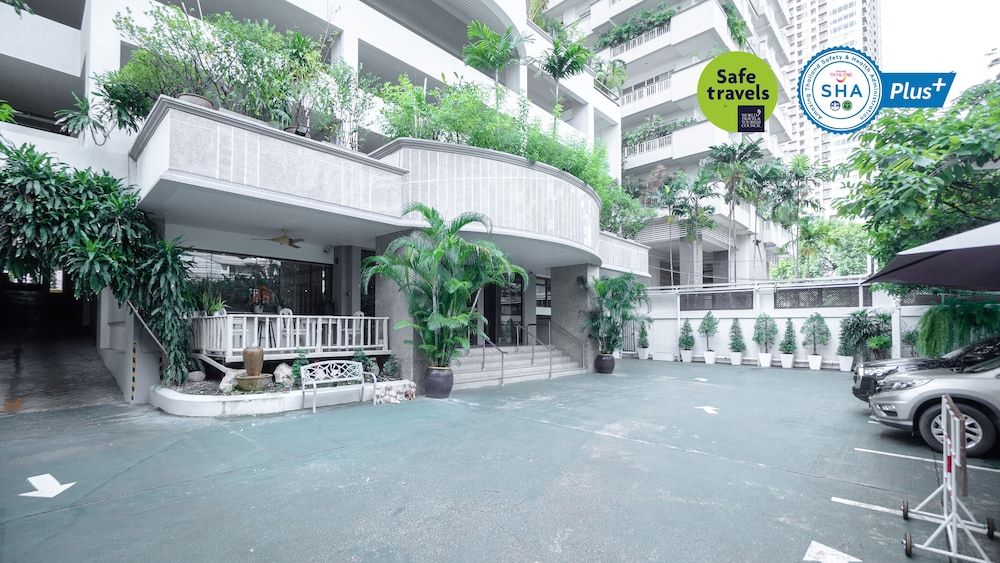 undefined Yellow Ribbon Hills, Boutique Suites 6