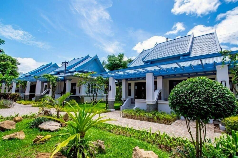 undefined Duangjitt Resort, Phuket 6