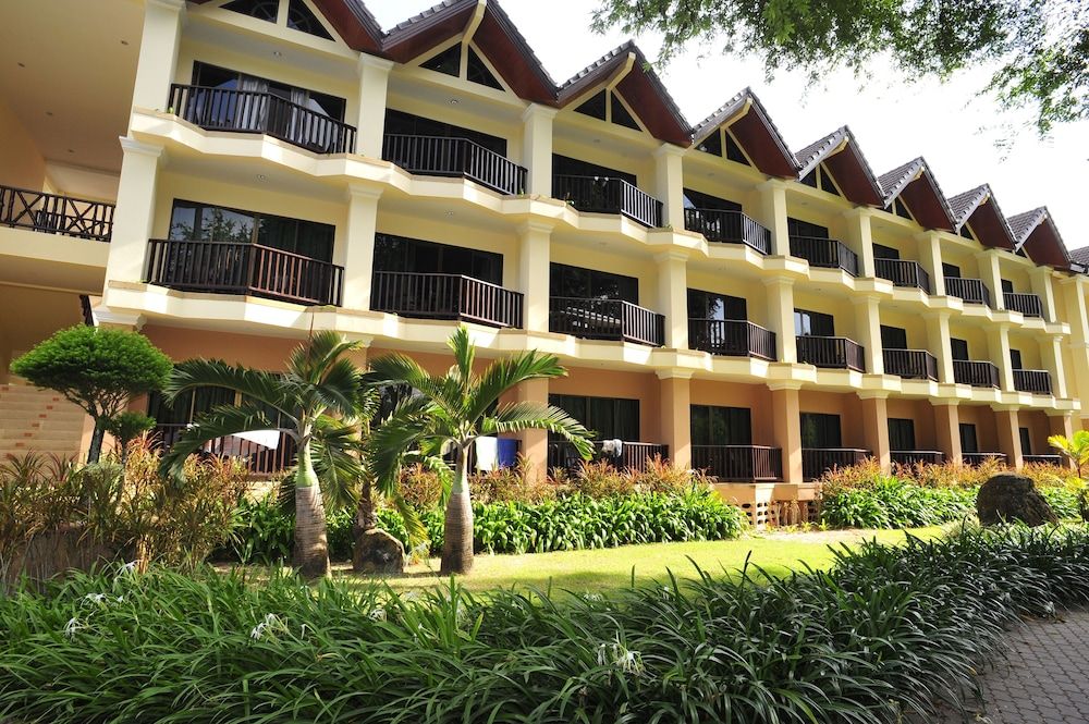 undefined Duangjitt Resort, Phuket 3