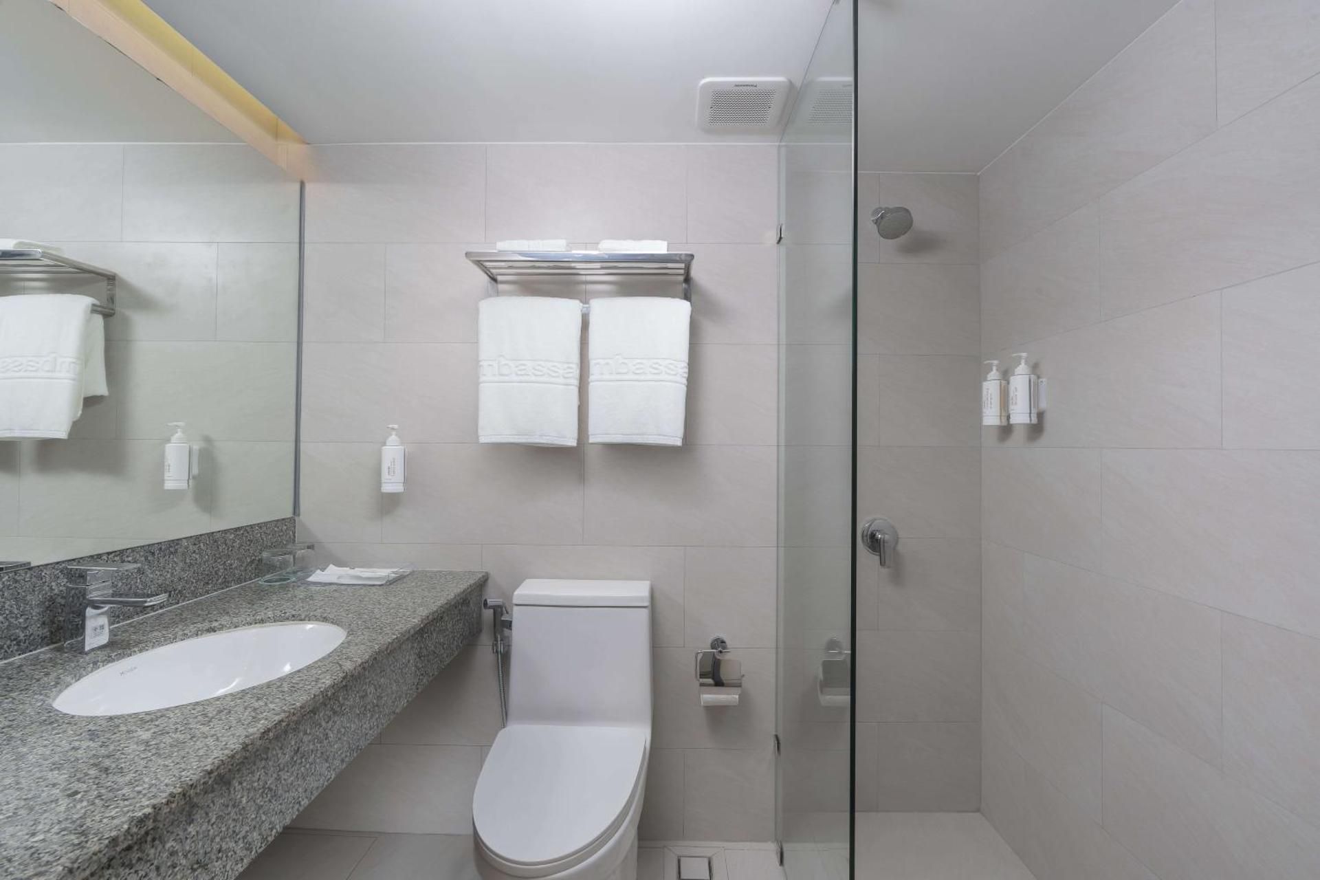 Ambassador Bangkok Hotel Metro Plus Twin Room (Newly Renovated) 6
