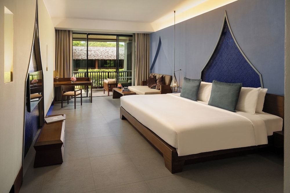 Avista Hideaway Phuket Patong - MGallery Deluxe Room, Garden View, 1 King Bed & 1 Sofa Bed 2
