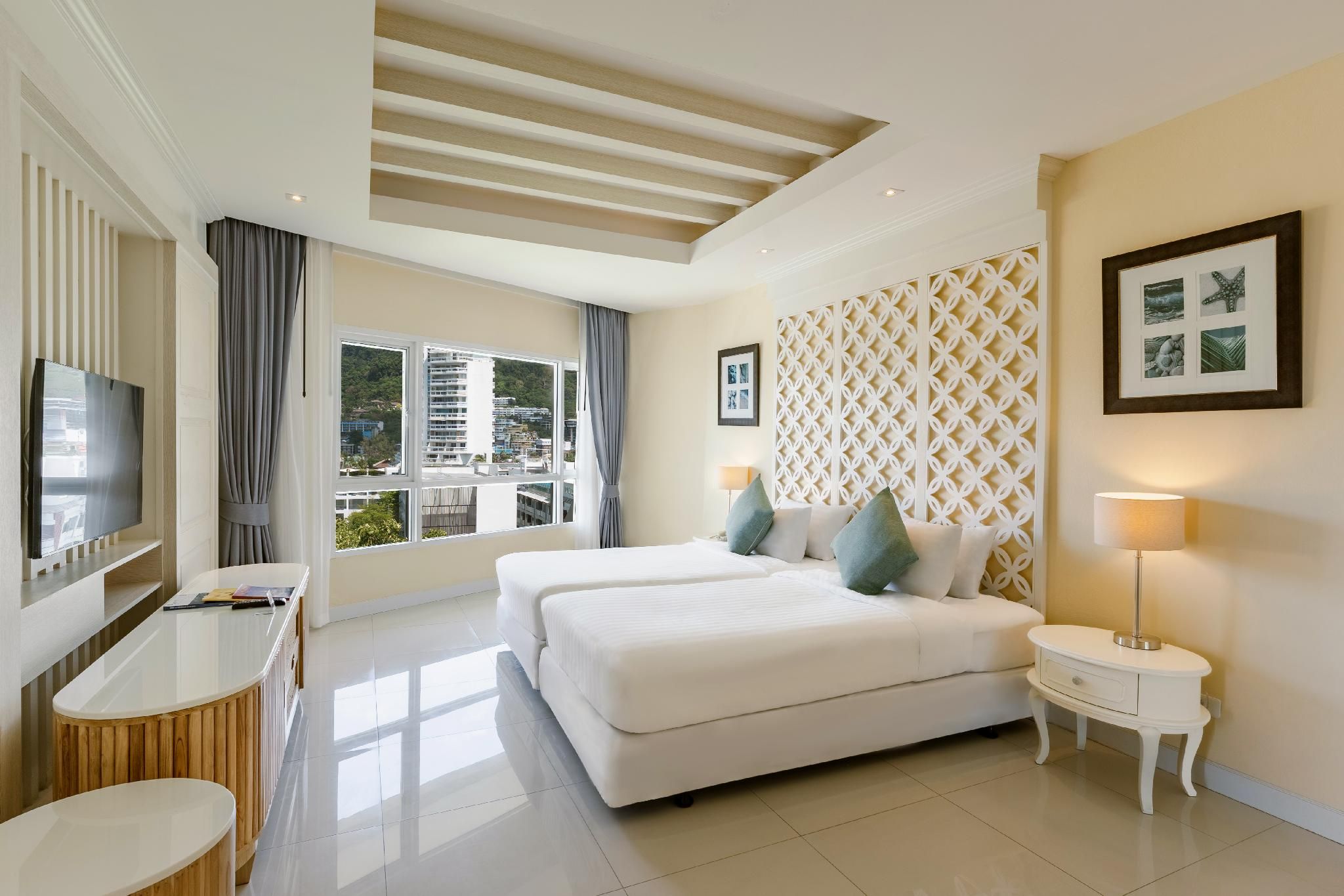 Andaman Embrace Patong Suite - 2 Bed Room