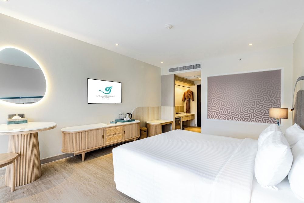 Andaman Embrace Patong Elite Balcony 3