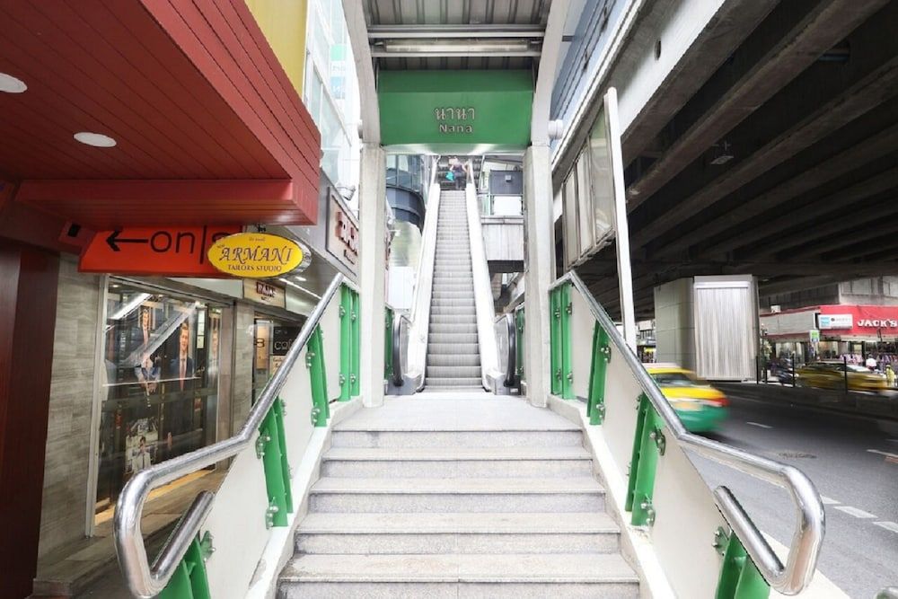 undefined On8 Sukhumvit Nana Bangkok 7