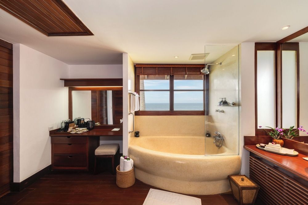 Napasai Samui Oceanfront Villa 5