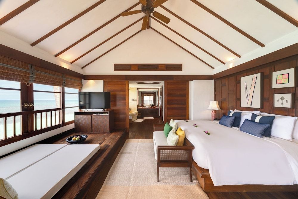 Napasai Samui Oceanfront Villa 3