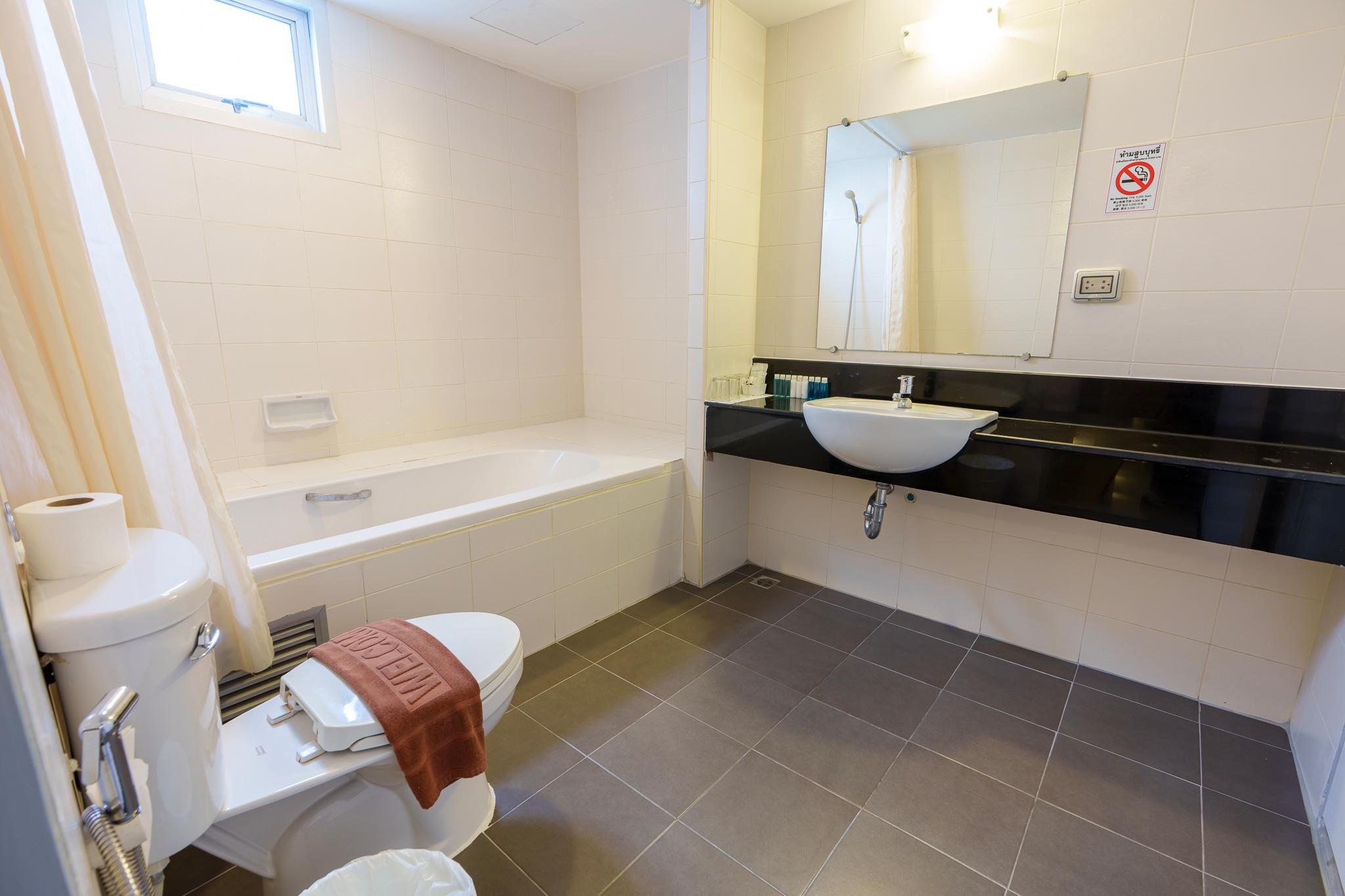 undefined Prom Ratchada Hotel 7