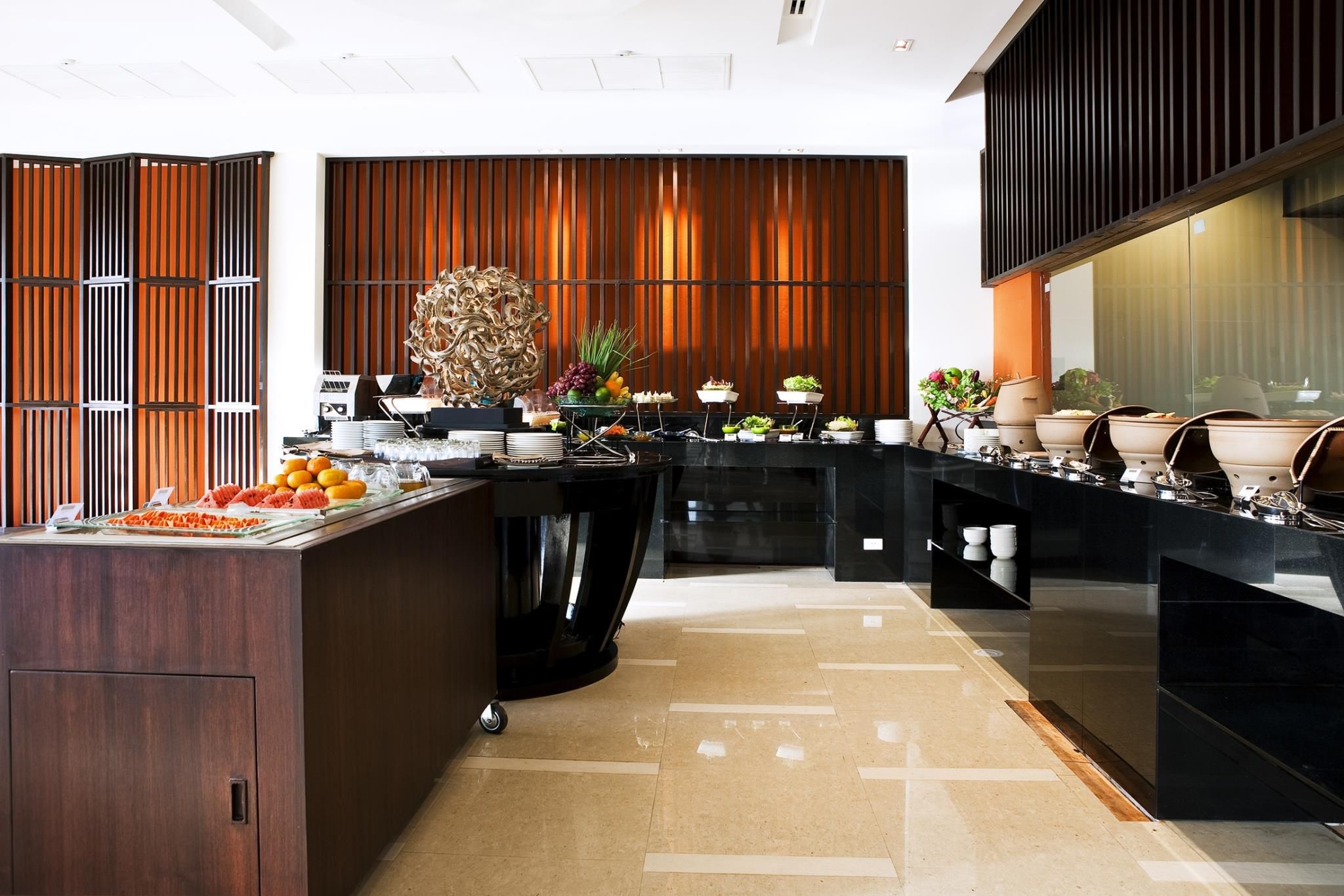 undefined Signature Pattaya 4