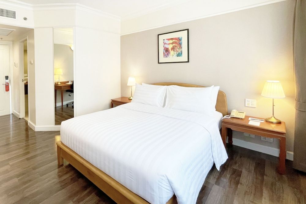 undefined Le Siam Hotel Silom Bangkok by PCL 2