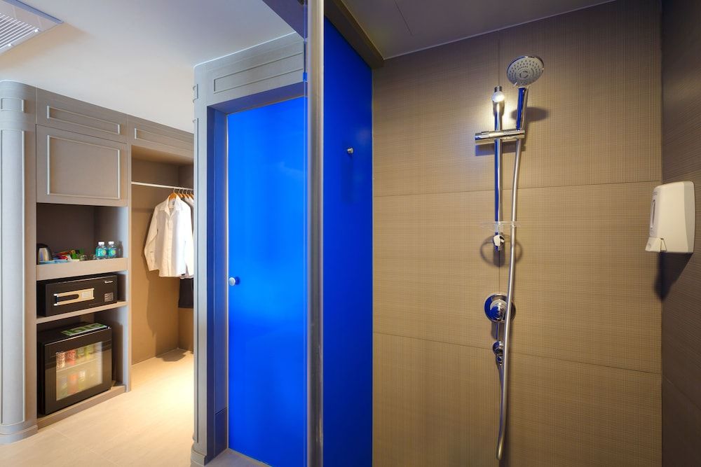 ibis Styles Bangkok Khaosan Viengtai Standard Room, 2 Twin Beds 7