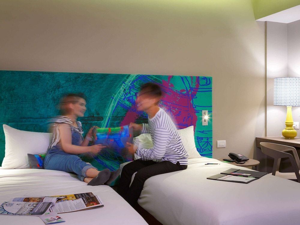 ibis Styles Bangkok Khaosan Viengtai Standard Room, 2 Twin Beds 4