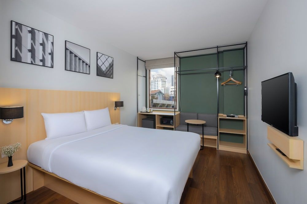 ibis Bangkok Sukhumvit 4 Superior Room, 1 Queen Bed