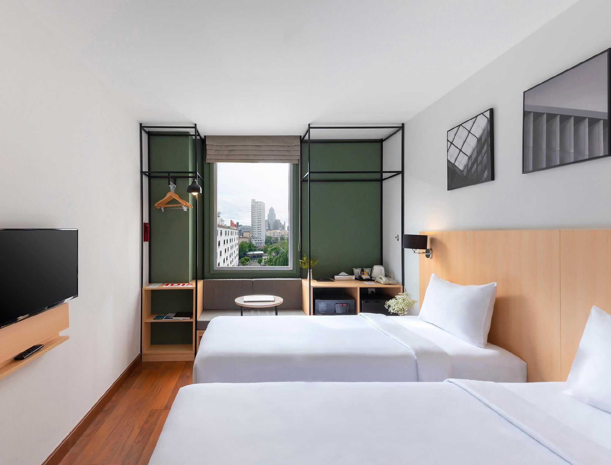 ibis Bangkok Sukhumvit 4 Superior Room Twin Beds
