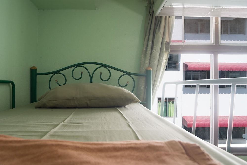 New Road Guest House - Hostel Dorm Backpackit Air Con 2