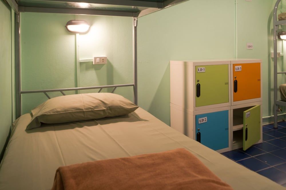 New Road Guest House - Hostel Private Mix Dorm