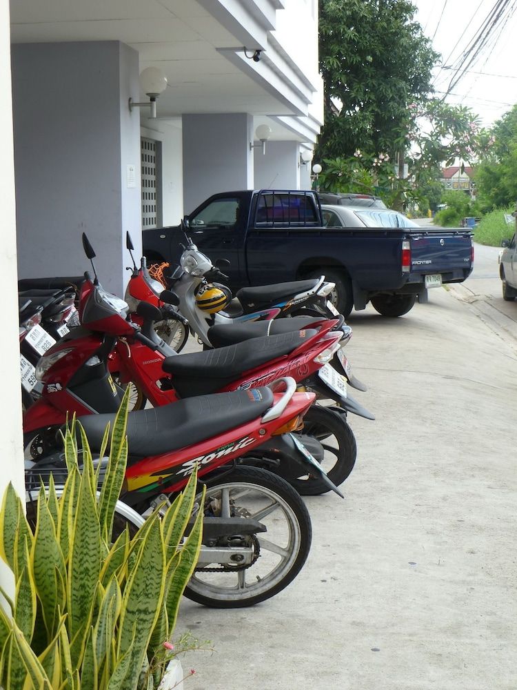 undefined Thanapa Mansion - Hostel 3