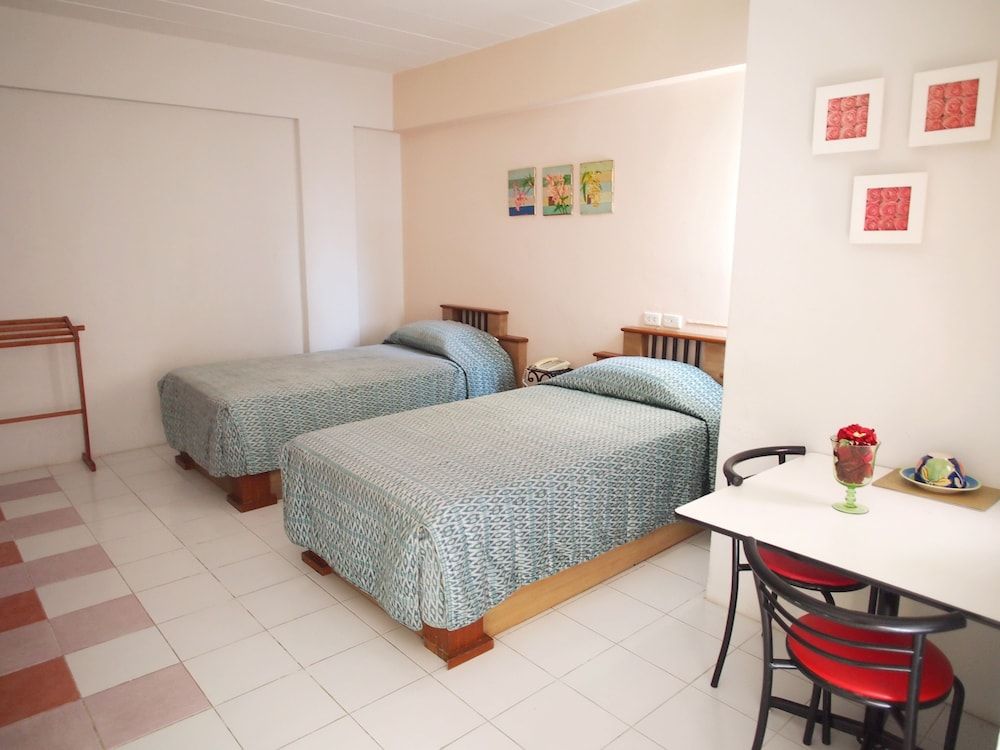 Thanapa Mansion - Hostel Standard Air Room