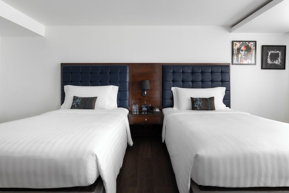Gold Twin 35sqm