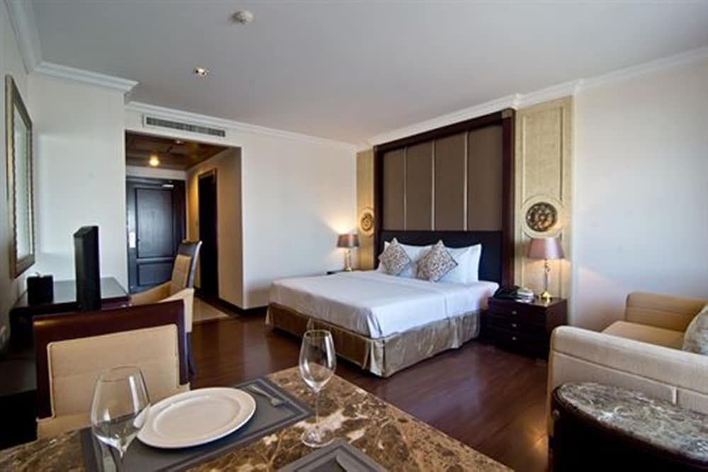 LK Residence Studio 7